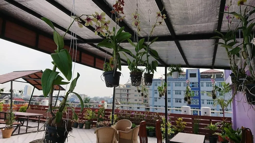 Royal Khattar Hotel Yangon