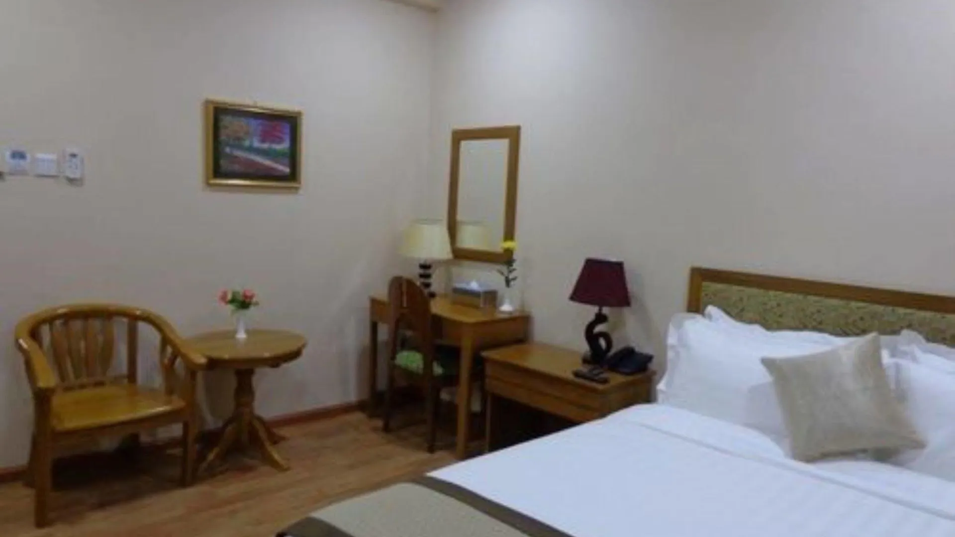 Royal Khattar Hotel Yangon